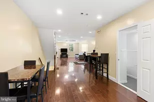 2328 Reed St, Philadelphia, PA 19146 - Photo 8