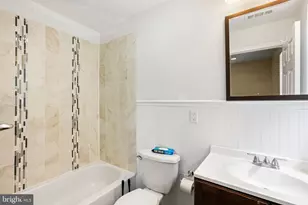 2328 Reed St, Philadelphia, PA 19146 - Photo 14