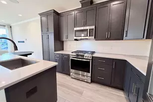 3100 Schirra Ln, Philadelphia, PA 19125 - Photo 8