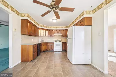 527 Wigard Avenue, Philadelphia, PA 19128 - Photo 6