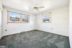 527 Wigard Ave, Philadelphia, PA 19128 - Photo 12