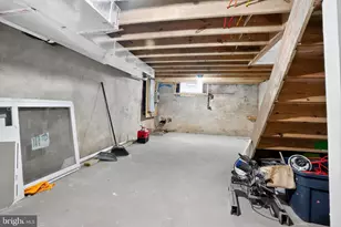 820 W Firth St, Philadelphia, PA 19133 - Photo 28