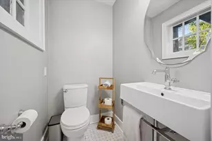 3222 W Penn St, Philadelphia, PA 19129 - Photo 10