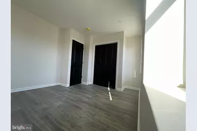 2704 S Marshall Street, Philadelphia, PA 19148 - Photo 4