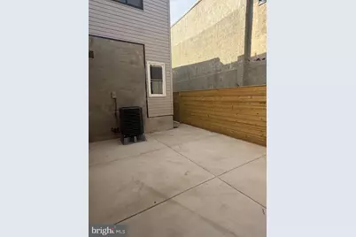 765 N 39th Street, Philadelphia, PA 19104 - Photo 12