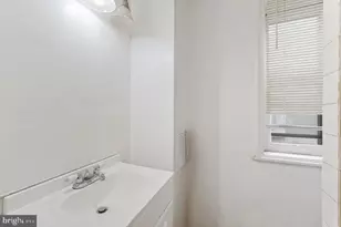 2355 N Cleveland St, Philadelphia, PA 19132 - Photo 14