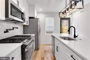 2039 E Letterly St, Philadelphia, PA 19125 - Photo 14