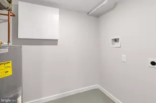 2039 E Letterly St, Philadelphia, PA 19125 - Photo 36