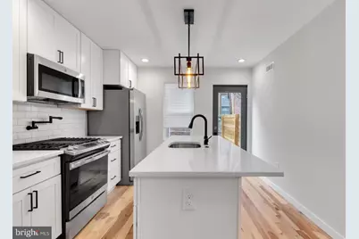 2039 E Letterly Street, Philadelphia, PA 19125 - Photo 10