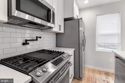 2039 E Letterly Street, Philadelphia, PA 19125 - Photo 16