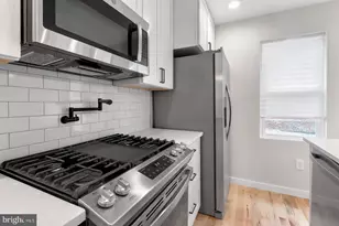 2039 E Letterly St, Philadelphia, PA 19125 - Photo 16