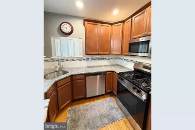 512 Fitzwater Street #R, Philadelphia, PA 19147 - Photo 12