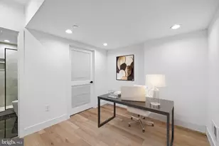 2130 Spring St, Philadelphia, PA 19103 - Photo 40