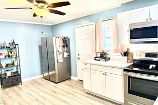 892 N 48th St, Philadelphia, PA 19139 - Photo 8