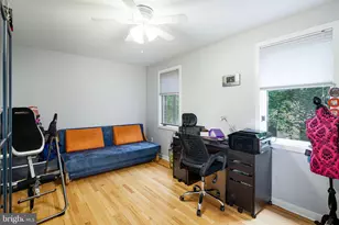 2027 Rodman St, Philadelphia, PA 19146 - Photo 16