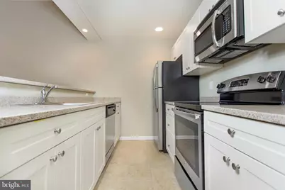 1100 Spruce Street #2C, Philadelphia, PA 19107 - Photo 12