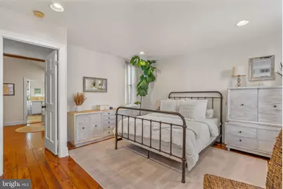 1021 N Lawrence Street, Philadelphia, PA 19123 - Photo 24