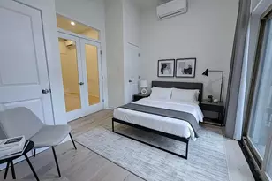 2011 Green St, Philadelphia, PA 19130 - Photo 1