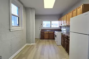 431 W Wellens Ave, Philadelphia, PA 19120 - Photo 8