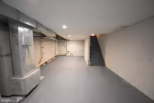 1329 S Colorado St, Philadelphia, PA 19146 - Photo 18