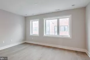 634 N 5th St, Philadelphia, PA 19123 - Photo 10