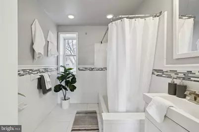 2435 Christian Street, Philadelphia, PA 19146 - Photo 38