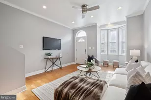 2435 Christian St, Philadelphia, PA 19146 - Photo 4