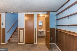 10650 Halstead St, Philadelphia, PA 19116 - Photo 26