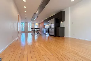 136 N 3rd St, Philadelphia, PA 19106 - Photo 18