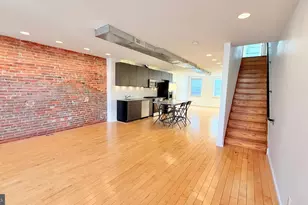 136 N 3rd St, Philadelphia, PA 19106 - Photo 14