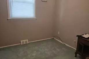 15150 Carter Road N, Philadelphia, PA 19116 - Photo 4