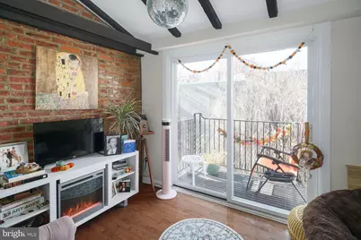 124 Catharine Street #B, Philadelphia, PA 19147 - Photo 1