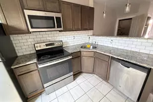 5540 Crowson St, Philadelphia, PA 19144 - Photo 4