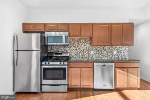 601 N 39th St, Philadelphia, PA 19104 - Photo 14