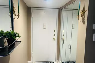 60104 Delaire Landing Rd, Philadelphia, PA 19114 - Photo 2