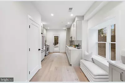 11 W Abington Avenue, Philadelphia, PA 19118 - Photo 10