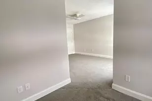 5029 S Convent Ln, Philadelphia, PA 19114 - Photo 12