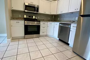 5029 S Convent Ln, Philadelphia, PA 19114 - Photo 4