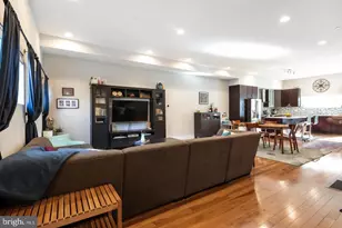 2414 E Letterly St, Philadelphia, PA 19125 - Photo 2