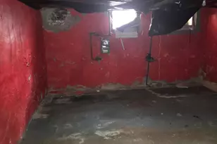 3338 W Sergeant St, Philadelphia, PA 19132 - Photo 10