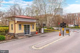 500 Admirals Way, Philadelphia, PA 19146 - Photo 24