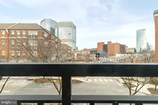 500 Admirals Way, Philadelphia, PA 19146 - Photo 4