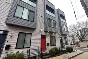 1028 Hyde St, Philadelphia, PA 19125 - Photo 2