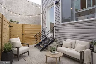 2010 N 8th St, Philadelphia, PA 19122 - Photo 4