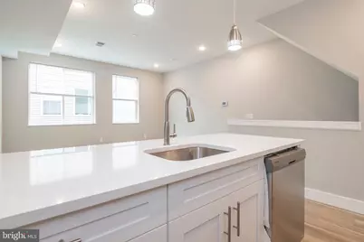 2010 N 8th Street, Philadelphia, PA 19122 - Photo 10