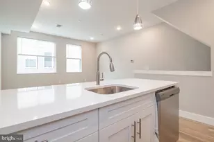 2010 N 8th St, Philadelphia, PA 19122 - Photo 10