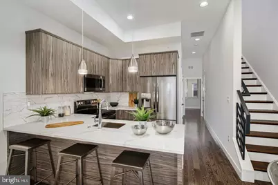 627 W Oxford Street, Philadelphia, PA 19122 - Photo 1