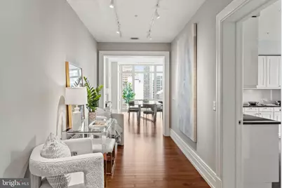130 S 18th Street #1803, Philadelphia, PA 19103 - Photo 2