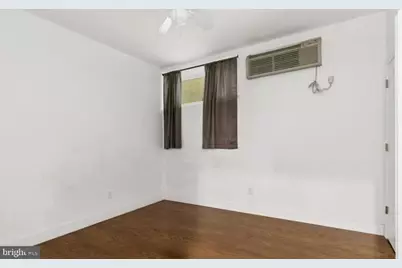 1637 Poplar Street #LL1, Philadelphia, PA 19130 - Photo 4