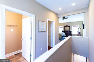 2107 Carpenter St, Philadelphia, PA 19146 - Photo 10